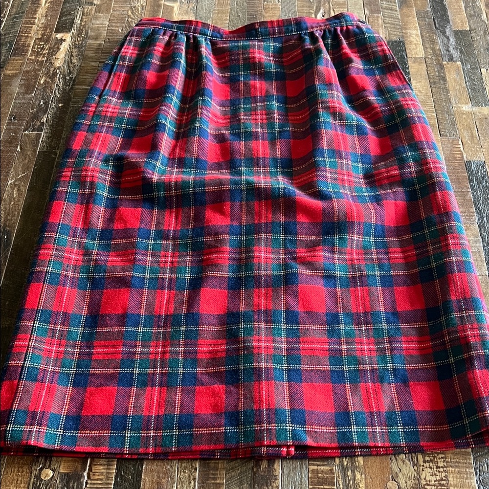 Vintage 70’s Pendleton Royal Stewart Tartan Plaid Pencil Skirt